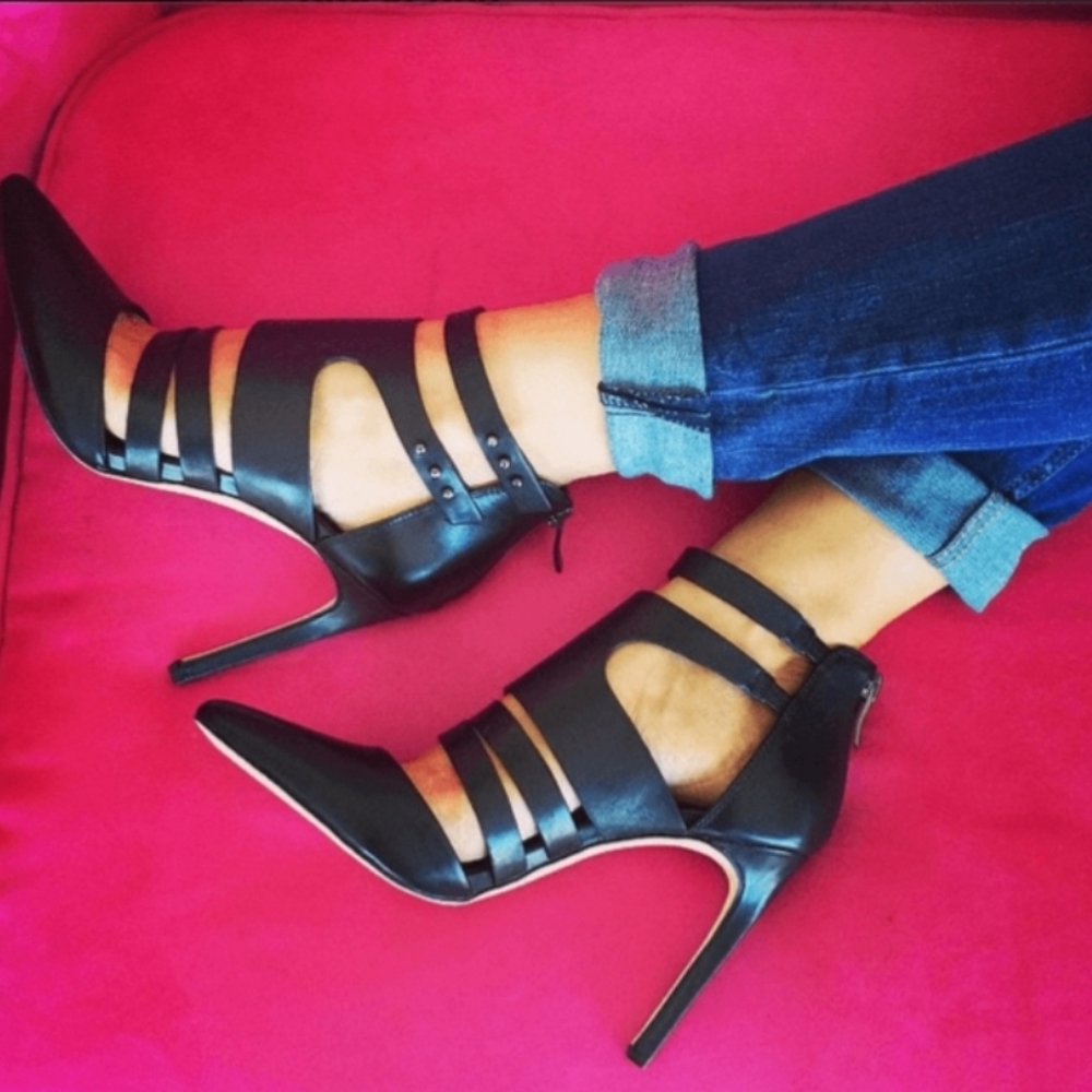 BCBGeneration Canon Black Stiletto Heels Womens Size 6M / 36 Edgey Stiletto